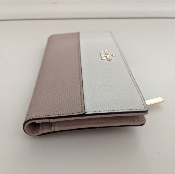 Kate Spade New York Cameron Street Stacy Wallet - Picture 16 of 16